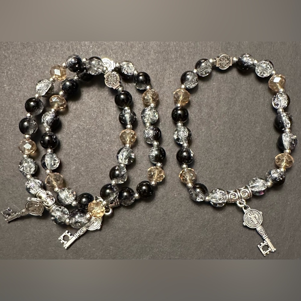 (3) Elegant Black and Silver Beaded Bracelet with St Benedict charm
